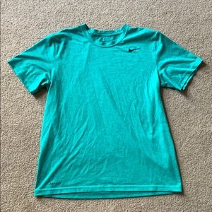Nike T-shirt